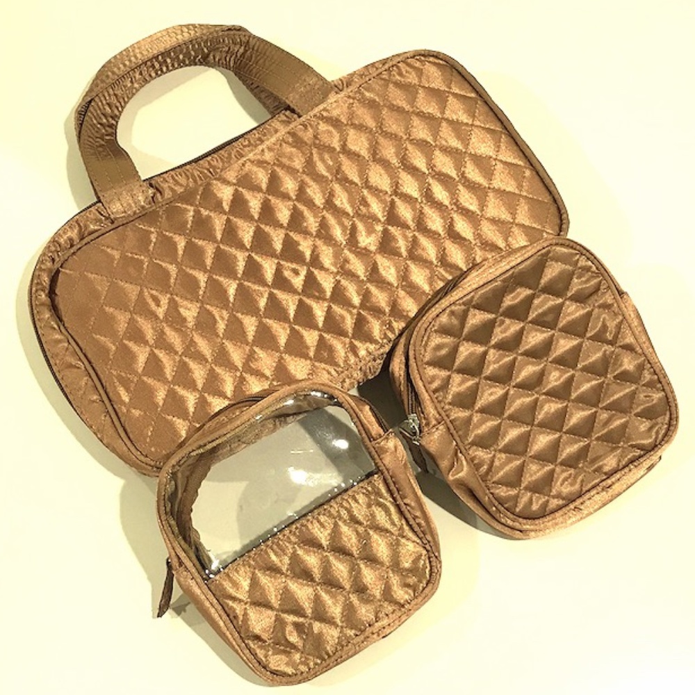 3 Pc Avon Make Up Bag Set